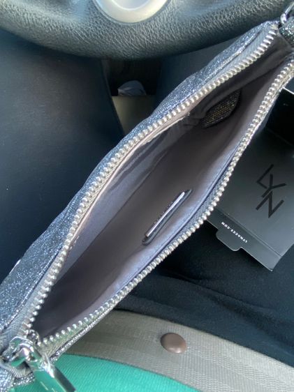 กระเป๋าถือยี่ห้อ LYN around รูปที่ 5