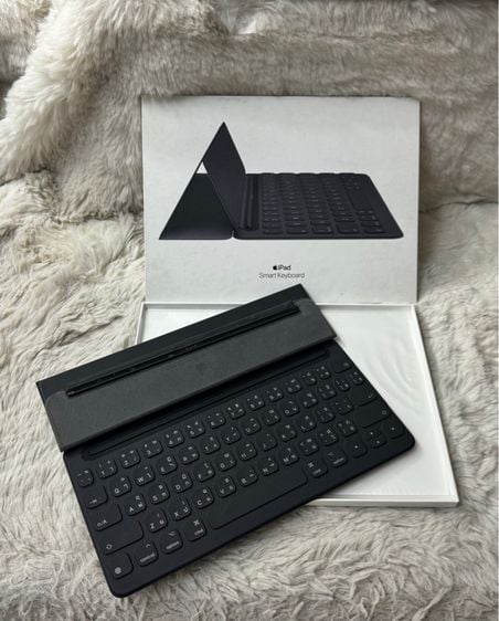 Smart Keybord iPad ครับ รูปที่ 1