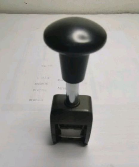 อื่นๆ เครื่องพิมพ์วันที่​ วินเทจ​ ยี่ห้อ​ EEM Model 4633 เป็นของเก่าเก็บเหมาะกับการสะสม