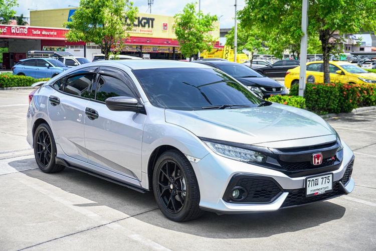 Honda Civic 2018 1.8 E i-VTEC Sedan เบนซิน ไม่ติดแก๊ส เกียร์อัตโนมัติ เทา รูปที่ 2