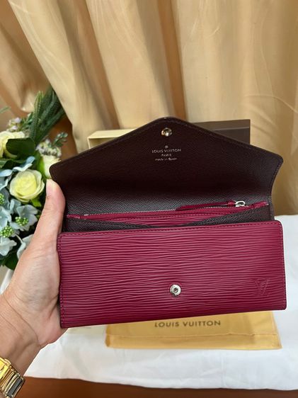Louis Vuitton M60771  Fuchsia Rouge Epi Leather ..  รูปที่ 3