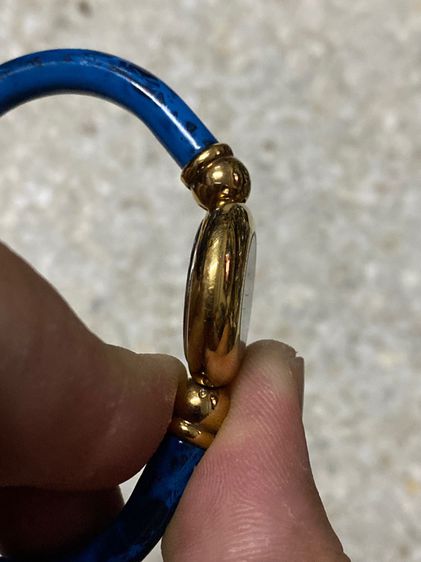 นาฬิกายี่ห้อ CLYDA  ควอทซ์ ฝรั่งเศส แท้มือสอง กำไลทองใหม่กริ้บสวย ข้อมือ 7 นิ้ว ตัดข้อออกได้  1400฿ รูปที่ 4