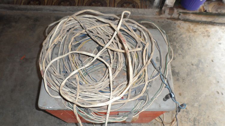 เครื่องเเชื่อมไฟฟ้า Diamond 300 A รูปที่ 5