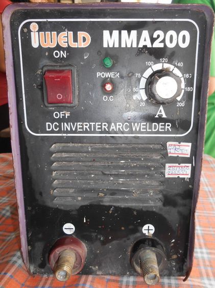 อุปกรณ์งานเชื่อม เครื่องเเชื่อมไฟฟ้า IWELD MMA200