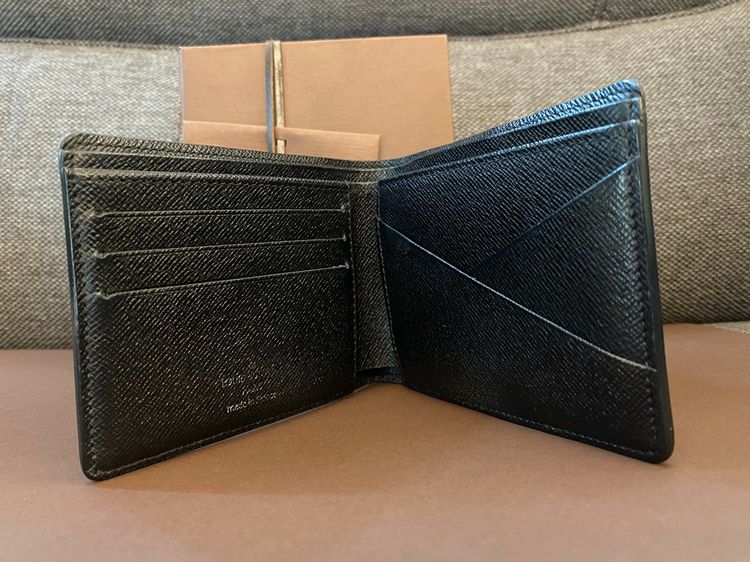ขายLouis Vuitton Multiple wallet Used Like New ของแท้ จากShop Paris Yr2010   รูปที่ 11
