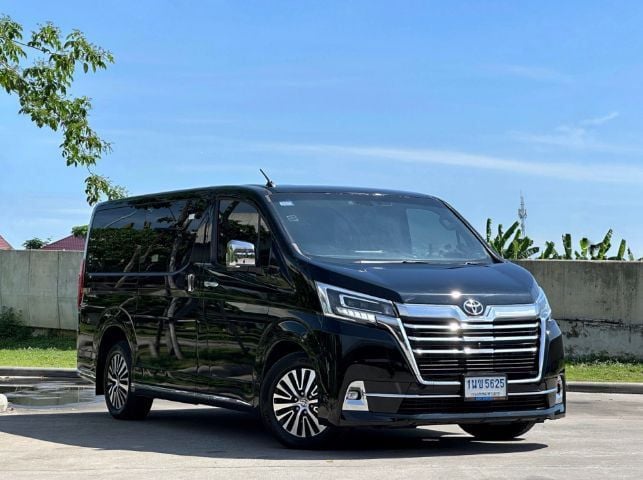 Toyota Majesty 2021 2.8 Premium Van ดีเซล ไม่ติดแก๊ส เกียร์อัตโนมัติ ดำ รูปที่ 1
