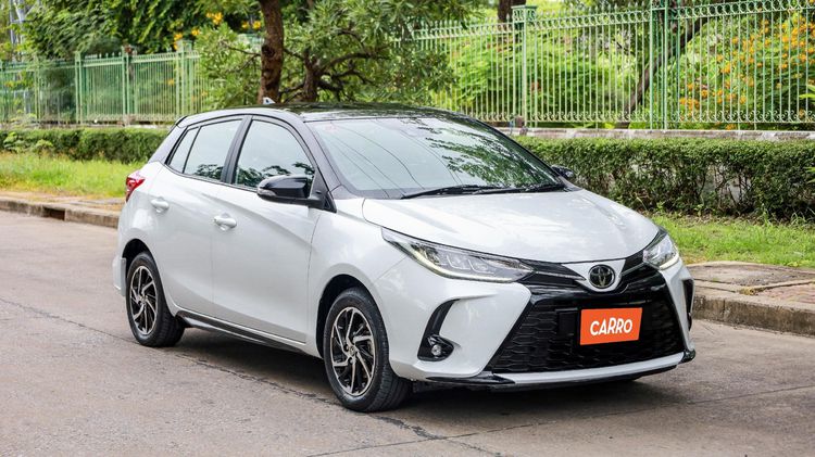 Toyota Yaris 2020 1.2 Sport Premium Sedan เบนซิน ไม่ติดแก๊ส เกียร์อัตโนมัติ ขาว