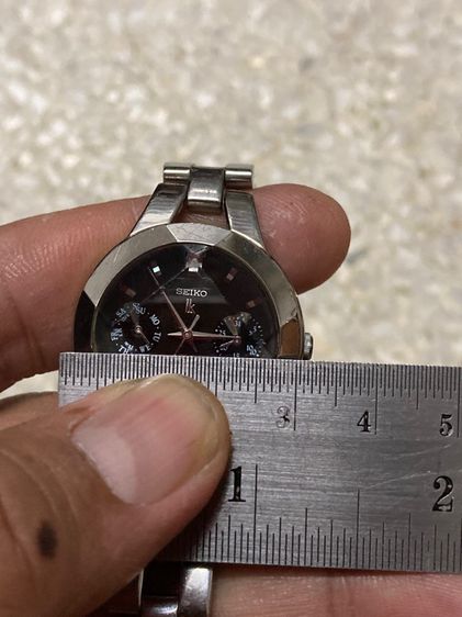 นาฬิกายี่ห้อ SEIKO  ควอทซ์ แท้มือสอง สายยาว 16 เซนติเมตร  750฿ รูปที่ 7