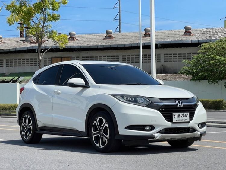 Honda HR-V 2016 1.8 E Van เบนซิน ไม่ติดแก๊ส เกียร์อัตโนมัติ ขาว รูปที่ 1