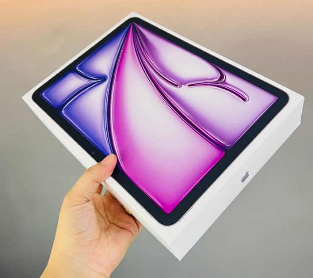 iPad Air6 128GB สีม่วง มือ1 รูปที่ 2