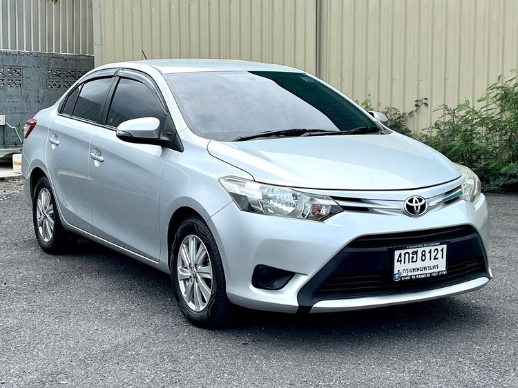 Toyota Vios 2016 1.5 E Sedan เบนซิน ไม่ติดแก๊ส เกียร์อัตโนมัติ บรอนซ์เงิน รูปที่ 3