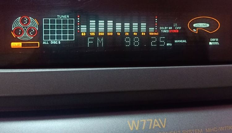 🌈ชุดคอมโป SONY MHC-W77AV  รุ่นท็อป เสียงดีมาก

 

 รูปที่ 11