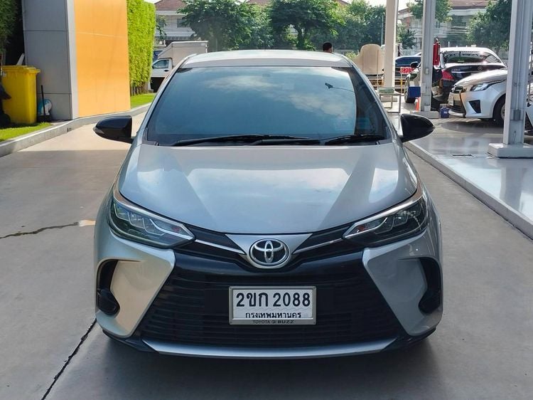 Toyota Yaris ATIV 2020 1.2 Sport Sedan เบนซิน ไม่ติดแก๊ส เกียร์อัตโนมัติ บรอนซ์เงิน รูปที่ 3