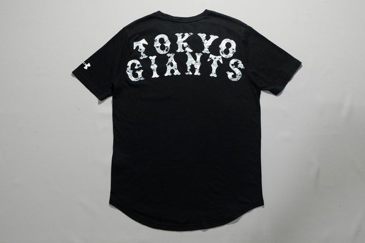 เสื้อยืด Under Armour x Tokyo Giant รูปที่ 15