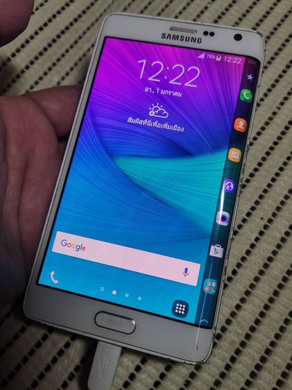 Note Edge Samsung จอใหญ่ สภาพสวยพร้อมใช้จอมีรอยเส้นบางบางถึงบางมากนัดส่งชัวร์ขายถูก รูปที่ 3