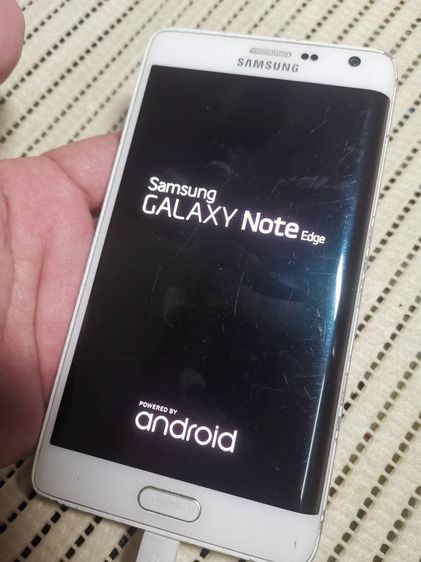 Note Edge Samsung จอใหญ่ สภาพสวยพร้อมใช้จอมีรอยเส้นบางบางถึงบางมากนัดส่งชัวร์ขายถูก รูปที่ 6