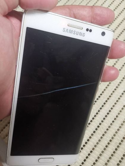 Note Edge Samsung จอใหญ่ สภาพสวยพร้อมใช้จอมีรอยเส้นบางบางถึงบางมากนัดส่งชัวร์ขายถูก รูปที่ 11