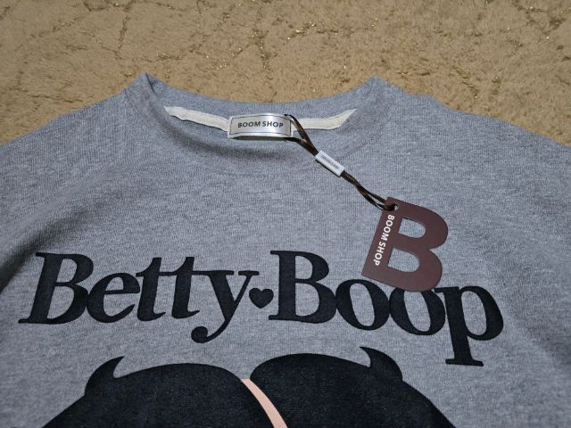 เสื้อยืดสีเทาสกรีนลายBettyBoop ผ้านุ่มซักแล้วไม่ต้องรีดค่ะ รูปที่ 3