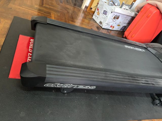 รับซ่อมลู่วิ่งไฟฟ้ามือ2 ตัวใหญ่ๆ รับน้ำหนักคนอ้วนๆ เขตศาลายา จ.นครปฐม