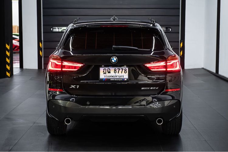 BMW X1 2020 2.0 sDrive20d M Sport Utility-car ดีเซล ไม่ติดแก๊ส เกียร์อัตโนมัติ ดำ รูปที่ 4