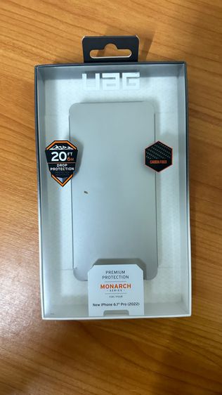 เคส UAG Iphone 14 pro Monarch Carbon Fiber รูปที่ 3