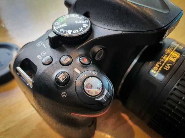 กล้อง DSLR กล้อง Nikon D5200 