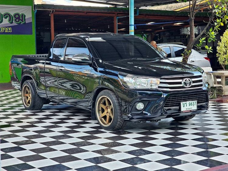 Toyota Hilux Revo 2015 2.4 E Pickup ดีเซล ไม่ติดแก๊ส เกียร์ธรรมดา ดำ