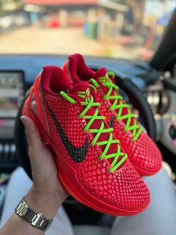 รองเท้าบาสเกตบอล Nike แดง ‼️พร้อมส่ง KOBE 6 Protro “Reverse Grinch” ของใหม่ แท้ 10.5US