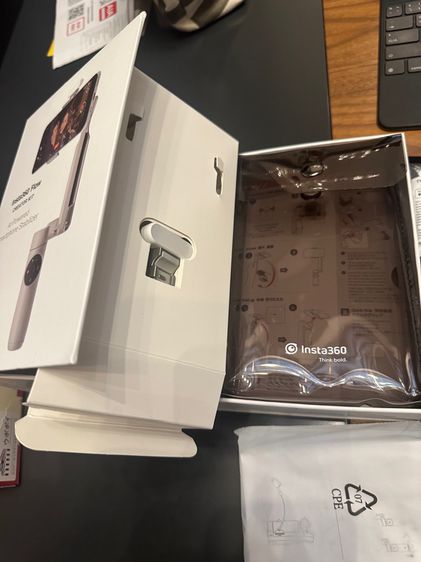 insta360 flow creator kit อุปกรณ์ครบ มือ1 ประกันศูนย์ไทย รูปที่ 3