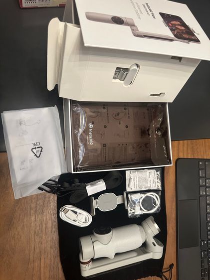 insta360 flow creator kit อุปกรณ์ครบ มือ1 ประกันศูนย์ไทย รูปที่ 6