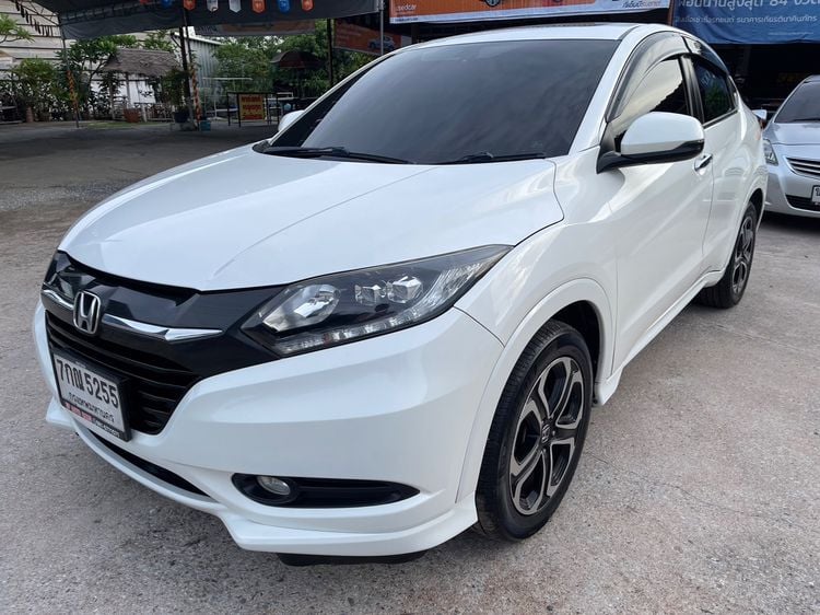 Honda HR-V 2018 1.8 EL Sedan เบนซิน ไม่ติดแก๊ส เกียร์อัตโนมัติ ขาว รูปที่ 2