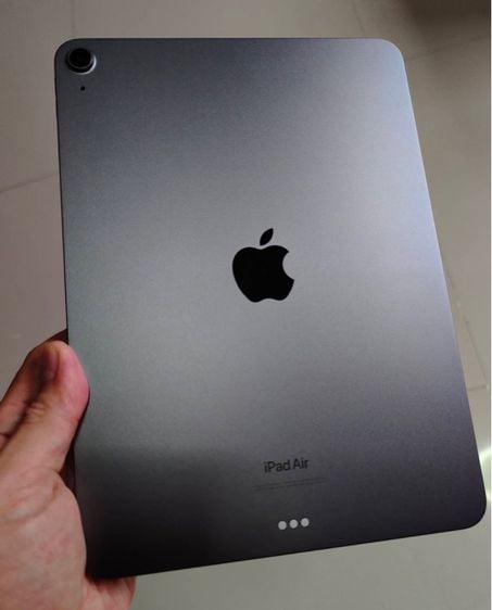 iPad Air5 M1 สภาพใหม่ไร้ตำหนิ สุขภาพแบต100 รอบชาร์จหลัก10 รูปที่ 2