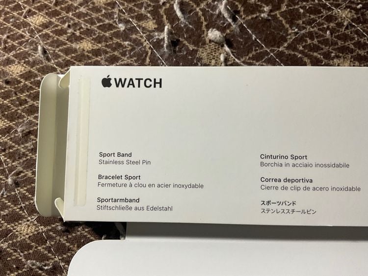 ยาง ขาย สาย นาฬิกา apple watch 44mm รุ่น sport band สี starlight มือสอง แท้ 