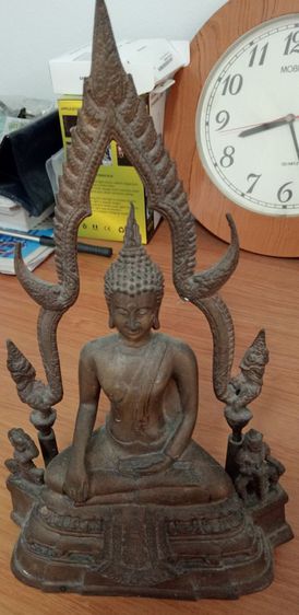 พระพุทธชินราชทองเหลือง