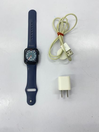 Apple Watch 5 40 MM แบต 89 สภาพสวย จอไร้รอย พร้อมที่ชาร์ท ราคาถูกใจ