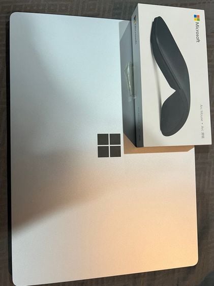 Microsoft Surface Laptop3 i5 8GB 256GB