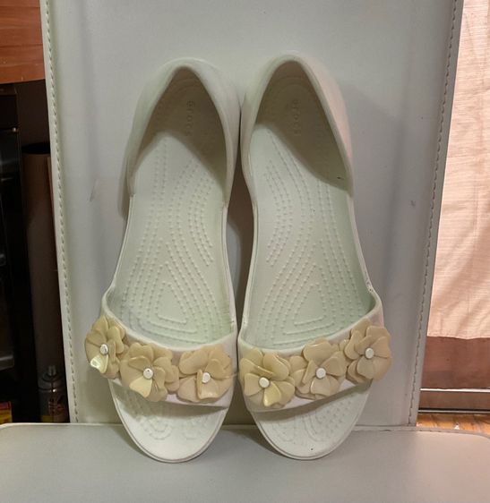 รองเท้าแตะ Crocs  Lina Flowers  รูปที่ 15