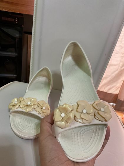 รองเท้าแตะ Crocs  Lina Flowers  รูปที่ 14