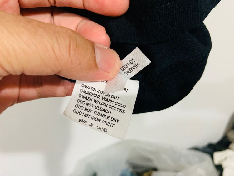 เสื้อยืด KIKS TYO JAPAN X CUSTOM CAR ลายหายาก แท้ 💯 size XL ขนาด อก 22 ยาว 28.5 นิ้ว สภาพใหม่มาก ลายสวย เทลสวย เนื้อผ้าดีมาก หายากครับ รูปที่ 5