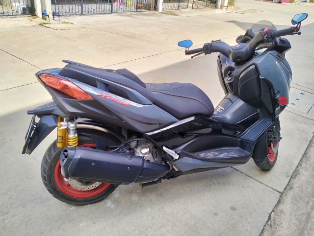 XMAX SP300 แต่งจากศูนย์ วิ่งน้อย ไมล์หลักพัน รถใช้เองถนอมไม่เคยจอดตากแดดครับ