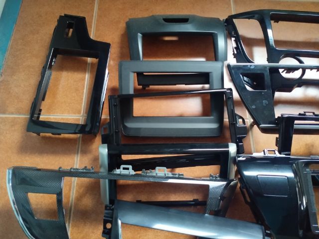 กรอบช่องหน้ากากวิทยุเดิมแท้ถอด รูปที่ 2