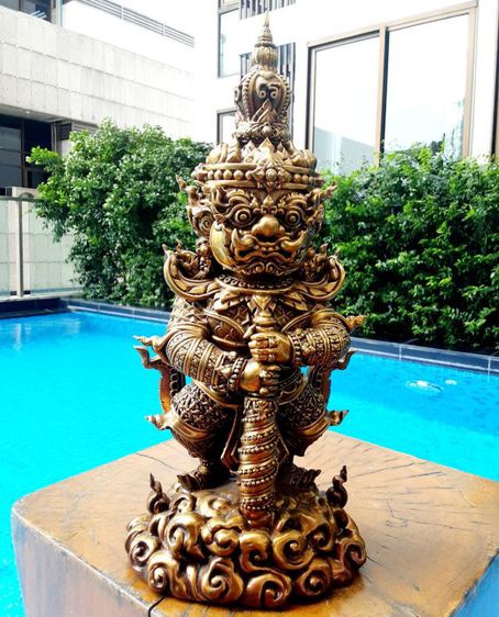 ท้าวเวสสุวรรณ ครูบาอริยชาติ เนื้อทองเหลืองรมดำ สูง14นิ้ว พุทธศิลป์สวยงามมาก รูปที่ 11