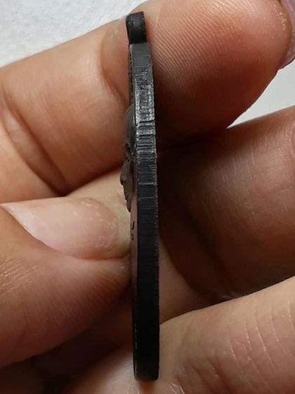 เหรียญจตุรพิธพรชัย หลวงพ่อกวย วัดโฆสิตาราม ทองแดงรมดำ รูปที่ 3