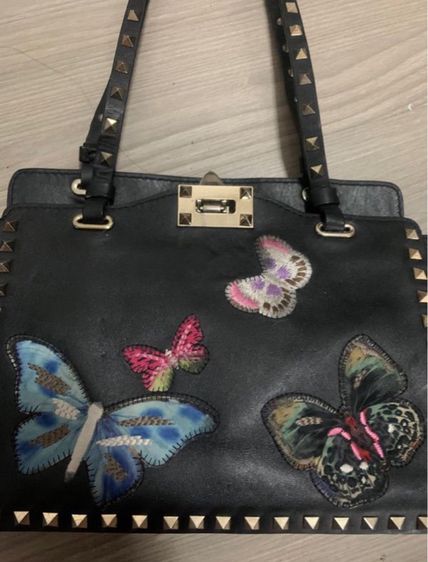 กระเป๋าหนังแท้ Valentino แท้ๆ รูปที่ 2