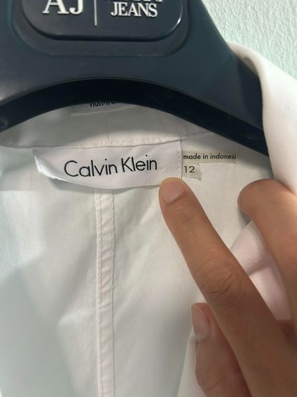 🌈เสื้อแขนกุด แบรนด์ CALVIN KLEIN(คาลวิน ไคลน์) แบรนด์แท้💯แบรนด์ดัง💯🌈💥 รูปที่ 4