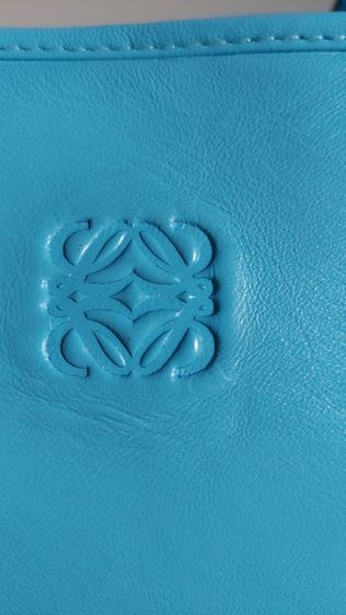 กระเป๋า Loewe ทรงถือ สีฟ้า รูปที่ 6