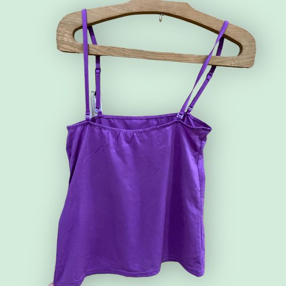 เสื้อสายเดี่ยว สายเดี่ยวแฟชั่น  สไตล์ยุค 90 " แฟชั่นเกาหลี แบรนด์ญี่ปุ่น   ใส่คู่กับ กางเองเอวสูงหรือเอวต่ำ  Freesize สีม่วงสดใส  รูปที่ 3