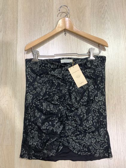 เกาะอกดำ ลูกไม้ เกาะอกแฟชั่น  สไตล์ยุค 90 " แฟชั่นเกาหลี  ใส่คู่กับ กางเองเอวสูงหรือเอวต่ำ  Freesize แบรนด์ญี่ปุ่น 