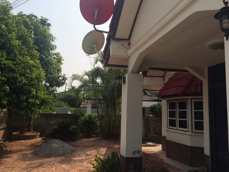 บ้านพร้อมอยู่อาศัย 3 ห้องนอน 2 ห้องน้ำ ครัวในบ้าน นอกบ้าน ที่จอดรถ ตกแต่งภายใน เครืีองทำน้ำอุ่น บนพื้นที่ 111 ตารางวา ถนน อุดร-หนองบัวลำภู รูปที่ 4