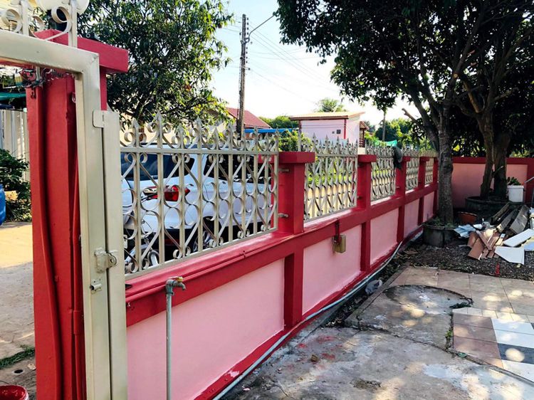 บ้านพร้อมอยู่อาศัย 3 ห้องนอน 2 ห้องน้ำ ครัวในบ้าน นอกบ้าน ที่จอดรถ ตกแต่งภายใน เครืีองทำน้ำอุ่น บนพื้นที่ 111 ตารางวา ถนน อุดร-หนองบัวลำภู รูปที่ 2